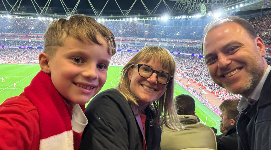 Arsenal And Brandon Centre